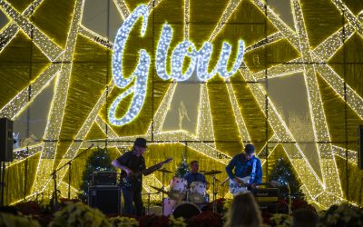 Ontario’s largest indoor Christmas Festival opens for the season