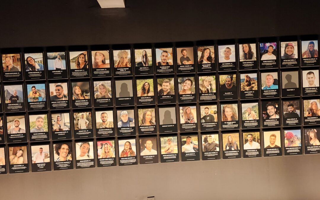 Nova Exhibition Shows Emotional Details of Lives Changed Forever